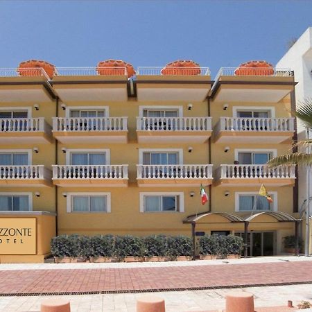 Hotel Orizzonte Letojanni Exterior foto