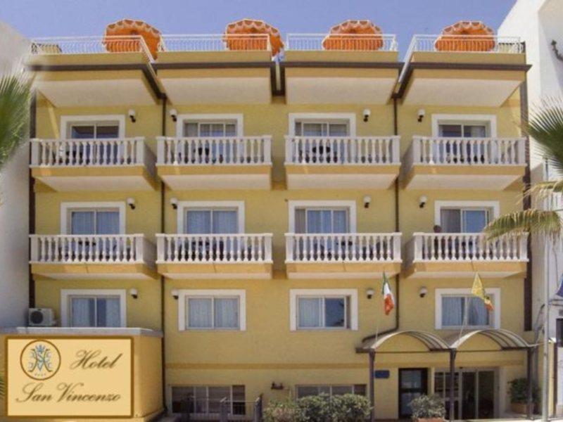 Hotel Orizzonte Letojanni Exterior foto